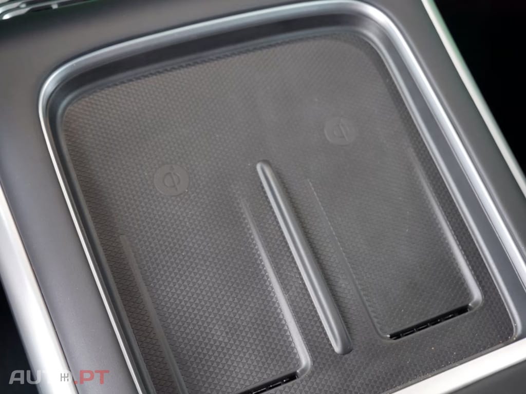 XPeng G9 AWD Performance Premium I.V.A DEDUTIVEL 