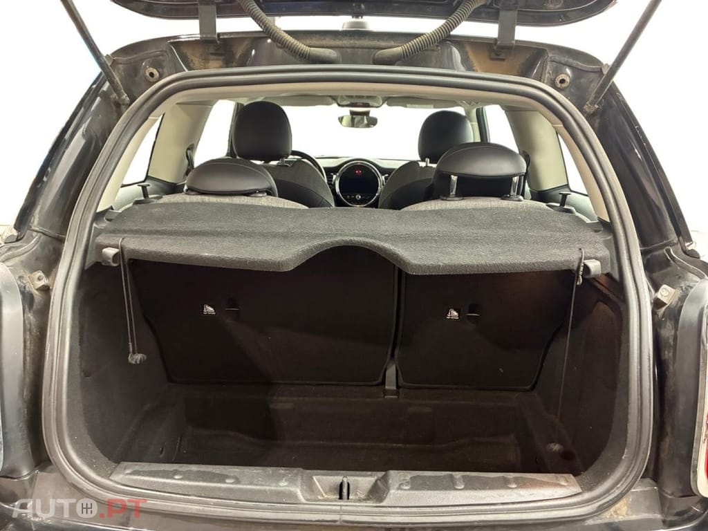 MINI Electric Cooper SE Essential