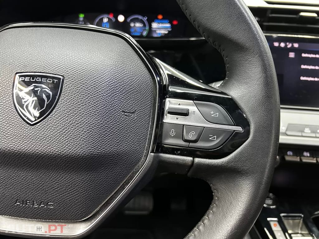 Peugeot 308 1.6 Hybrid Allure Pack e-EAT8