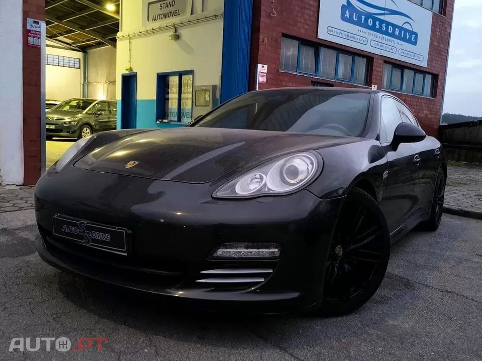 Porsche Panamera Platinum Edition PDK