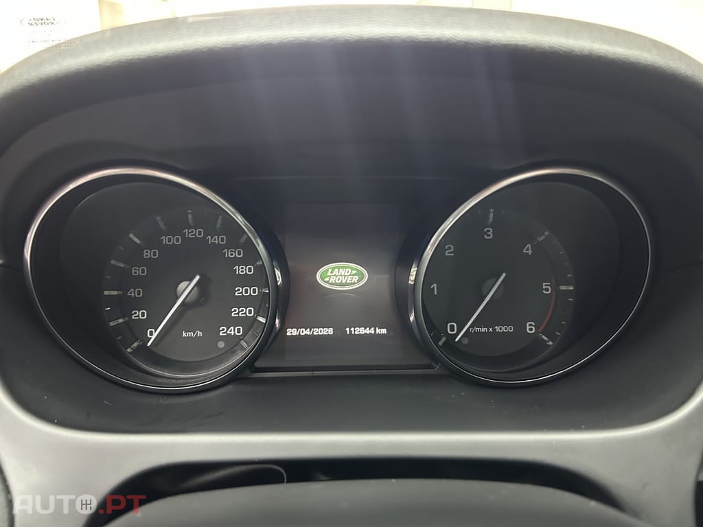 Land Rover Discovery Sport 2.0 D AWD SE