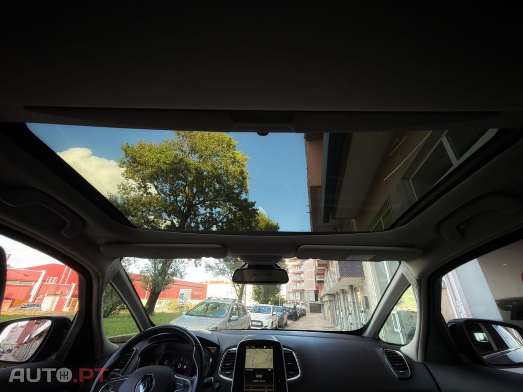 Renault Espace 2.0 dCi Intens 7L EDC
