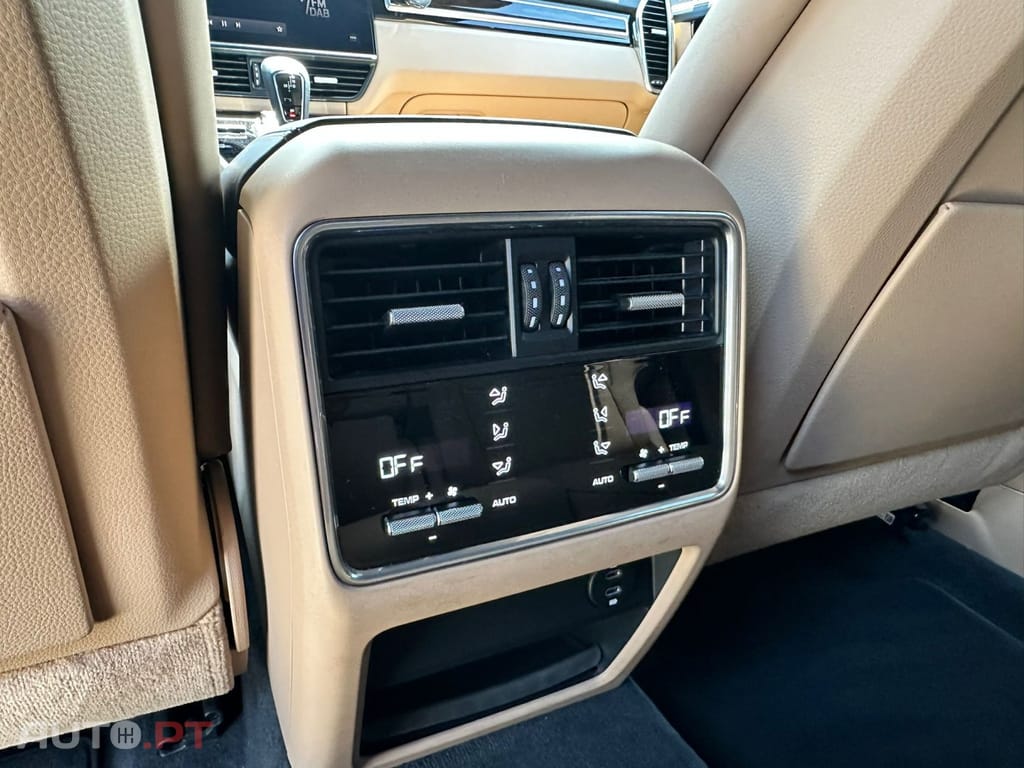 Porsche Cayenne E-Hybrid Tiptronic S