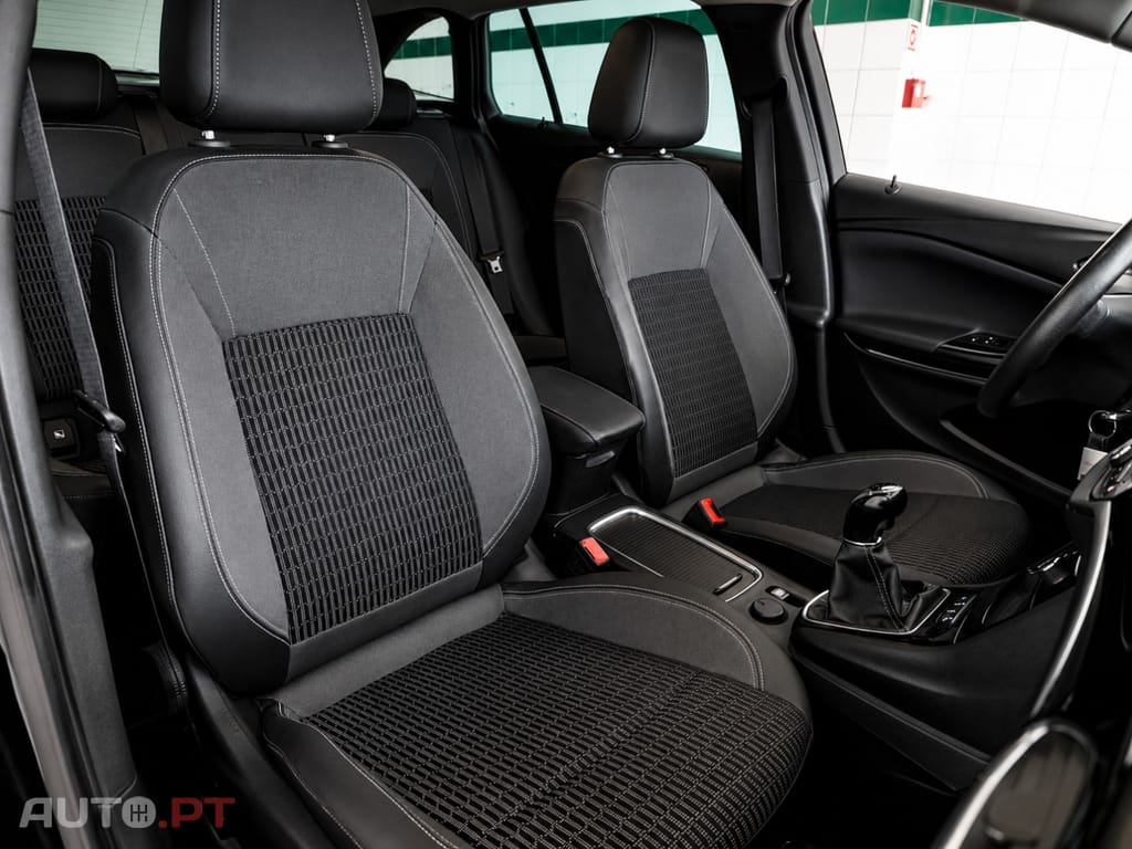 Opel Astra Sports Tourer 1.5 D Design & Tech S/S