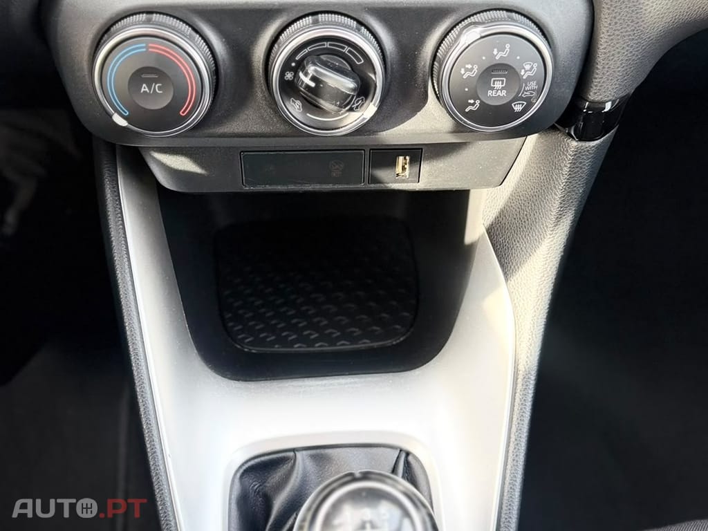 Toyota Yaris 1.0 VVT-i Comfort Plus