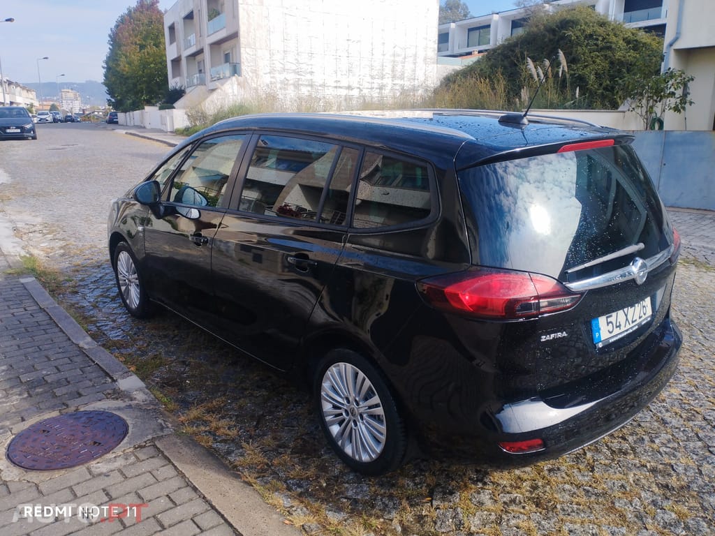 Opel Zafira Life 120 anos