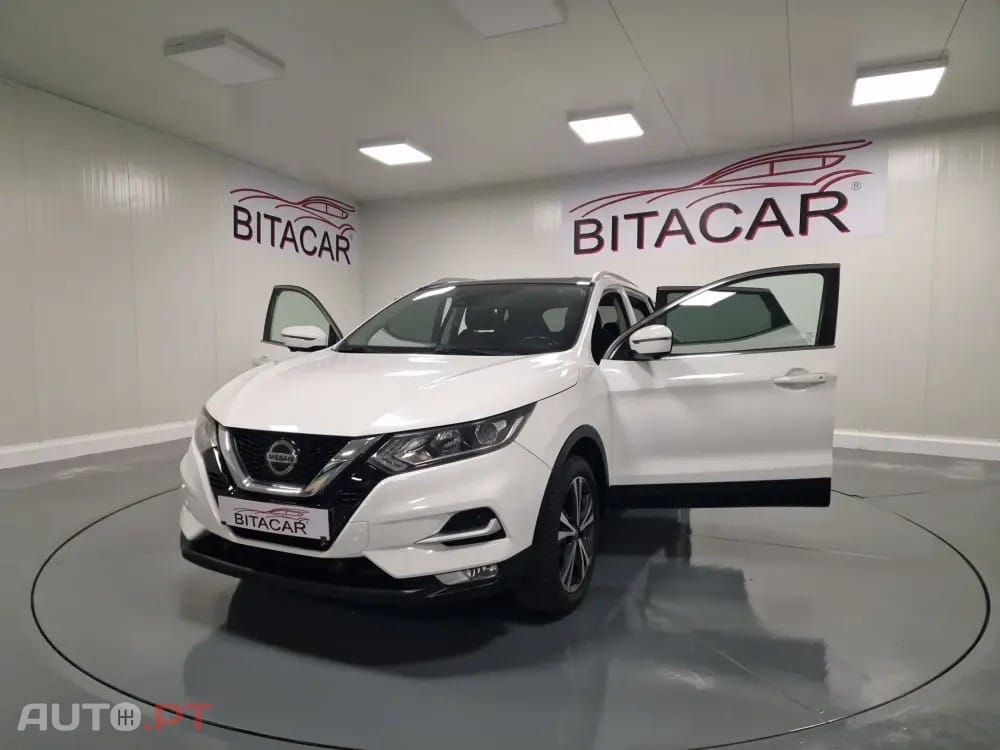 Nissan Qashqai 1.5 dCi N-Connecta