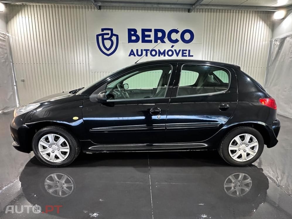 Peugeot 206 1.1i 60cv Sport Line