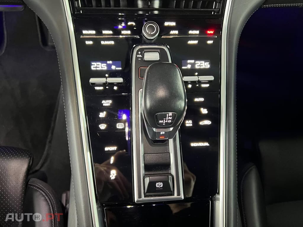 Porsche Panamera 3.0 V6 Turbo