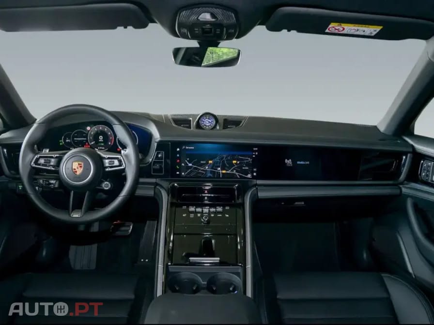 Porsche Panamera 4 E-Hybrid