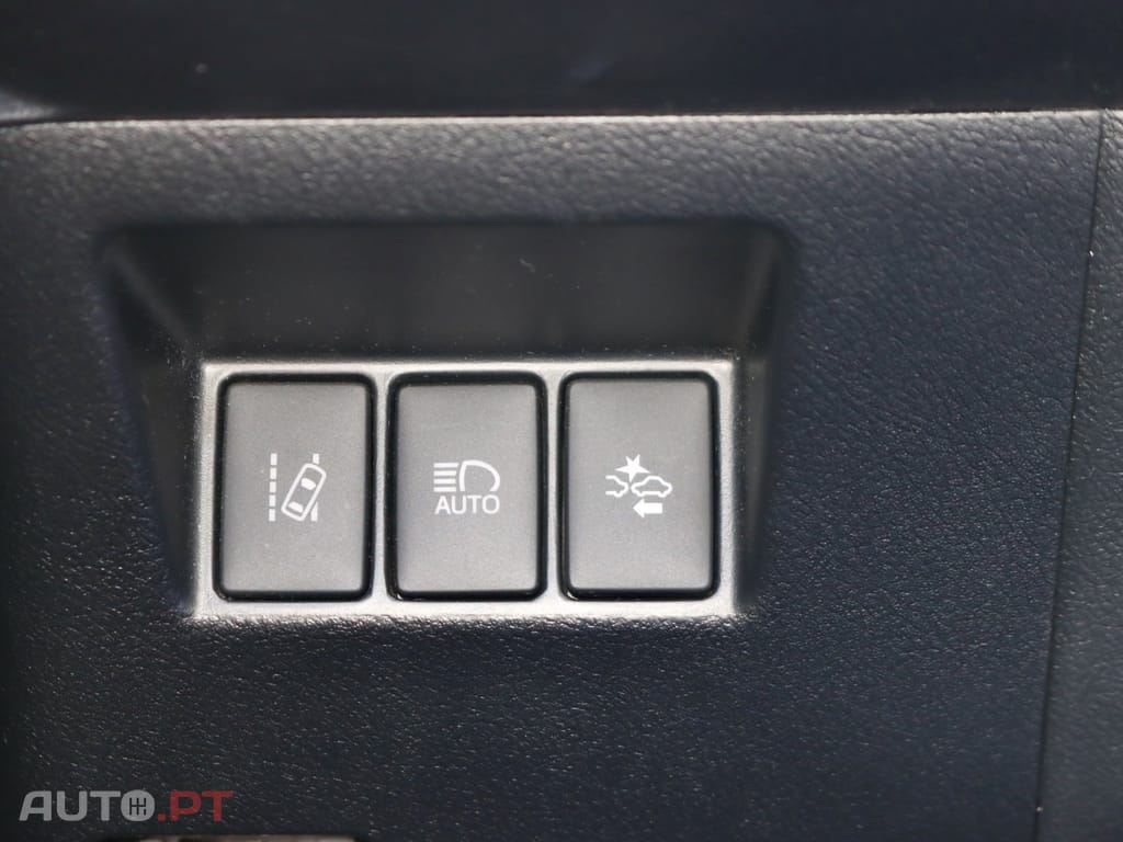 Toyota Yaris 1.5 HSD Active