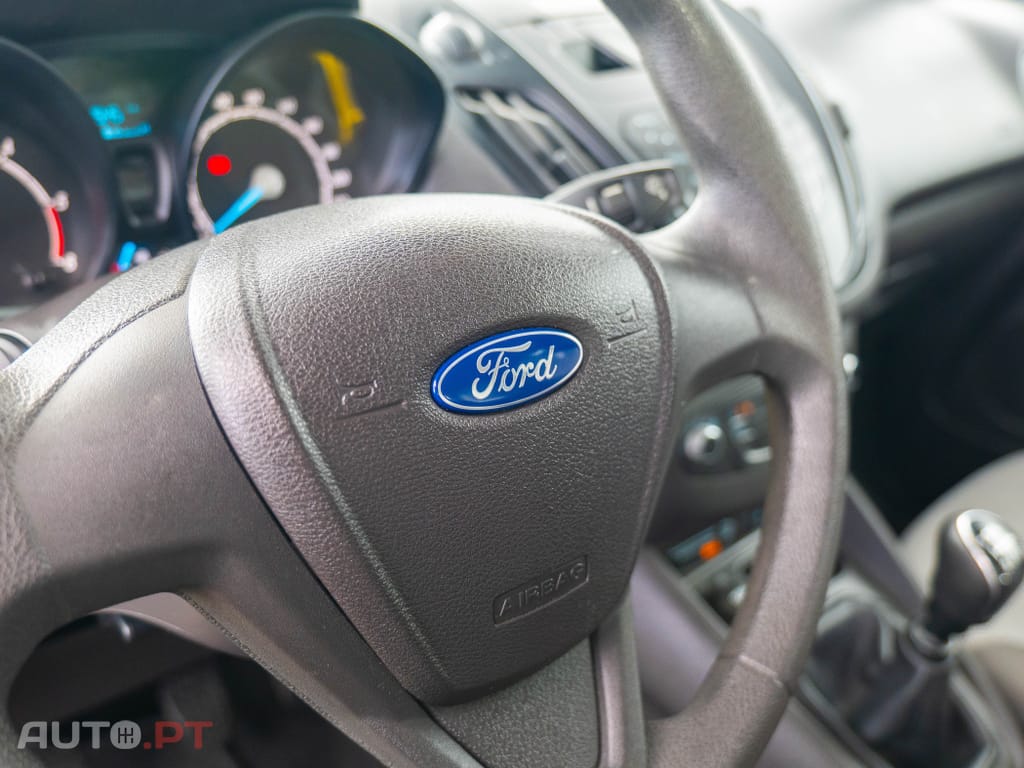 Ford Tourneo 1.5 TDCi Ambiente