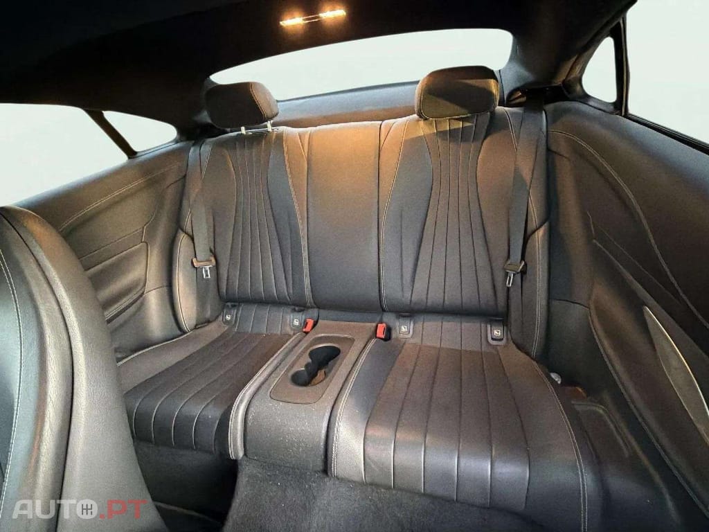 Mercedes-Benz E 220 d AMG Line