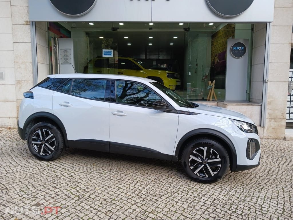 Peugeot 2008 1.2 PureTech Style