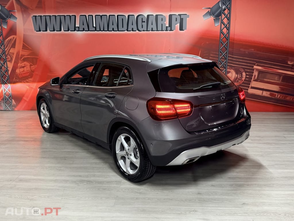 Mercedes-Benz GLA 180 Urban Aut.