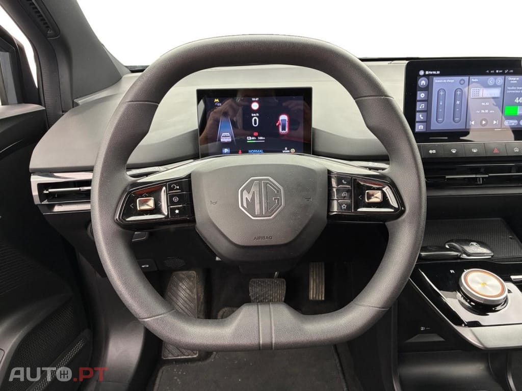 MG MG4 51 kWh Standard