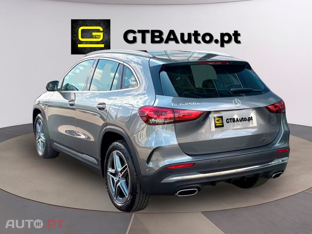 Mercedes-Benz GLA 250 e AMG I.V.A DEDUTIVEL