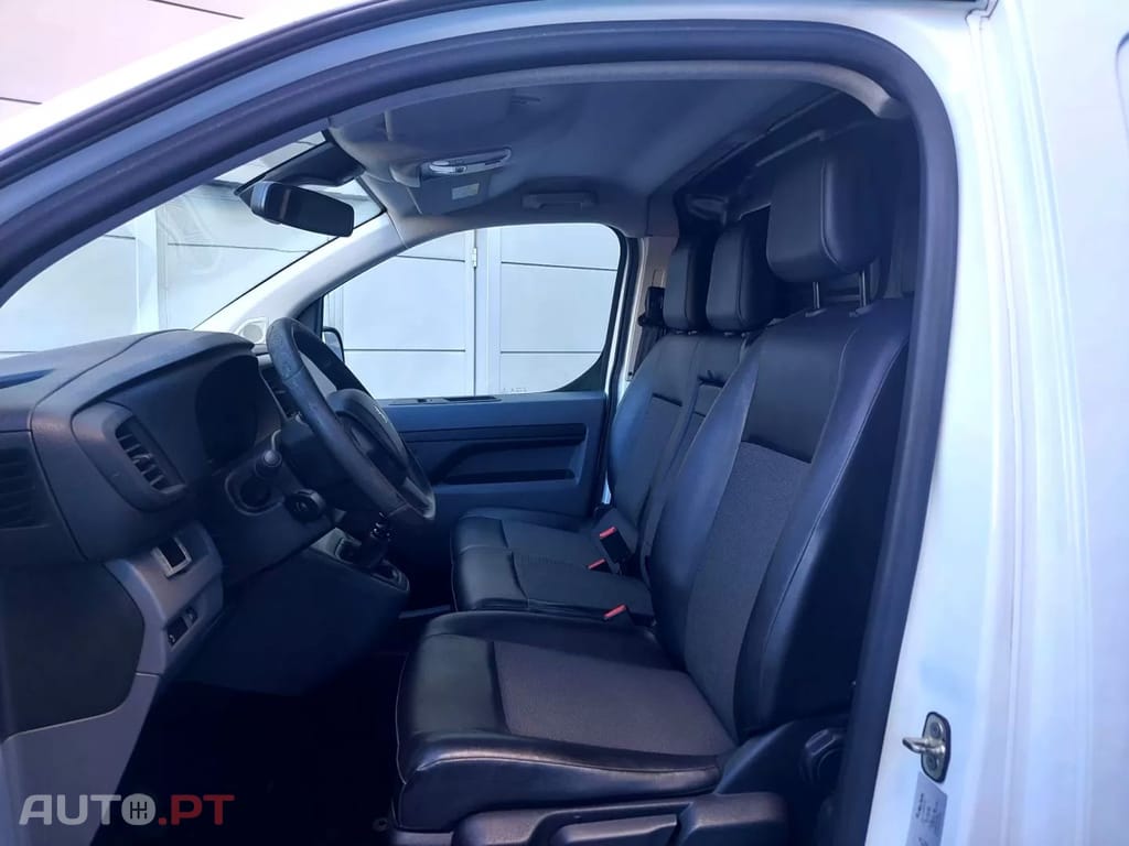 Peugeot Expert EXPERT 1.5 BLUEHDI L2H1 PREMIUM EQUIP. FRIO
