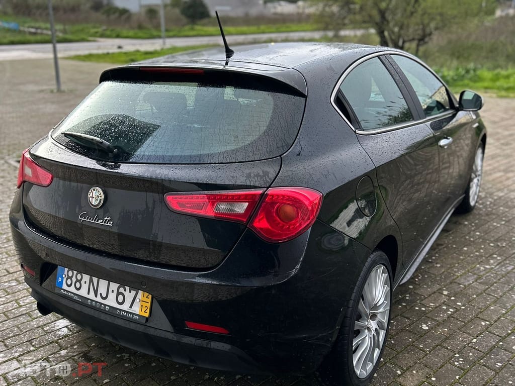 Alfa Romeo Giulietta 1.6 JTDM Distinctive
