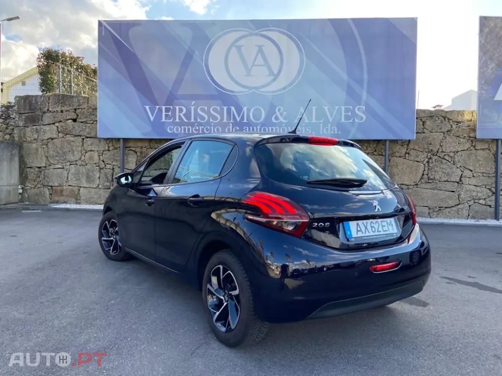 Peugeot 208 1.5 BlueHDi Active