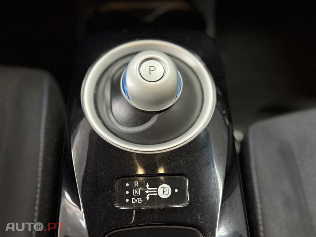 Nissan Leaf 24 kWh (c/ Bateria) Tekna