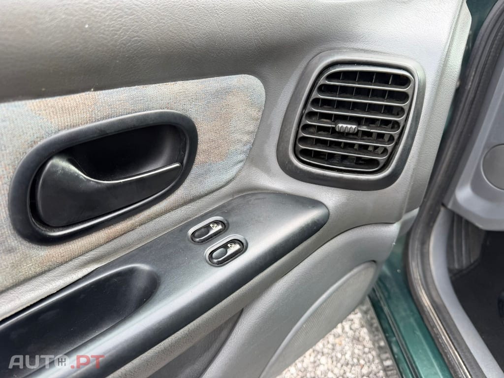 Renault Laguna 2.2 D