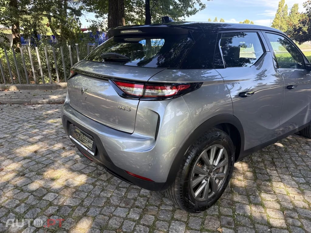 DS DS3 Crossback E-Tense Performance Line