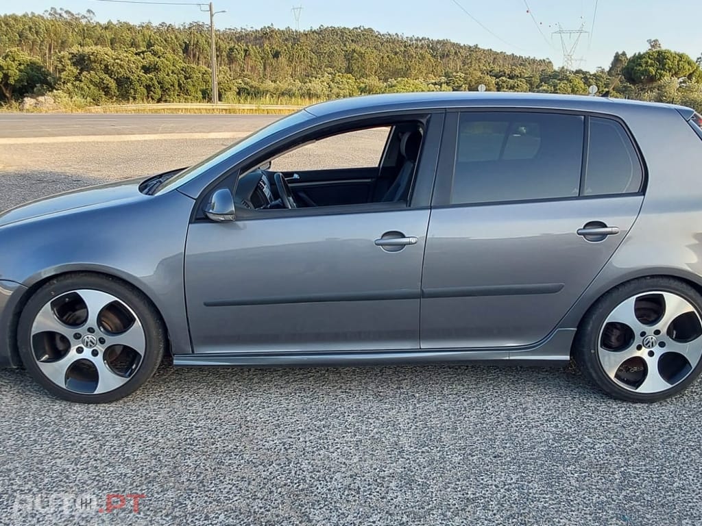 Volkswagen Golf Look GTI