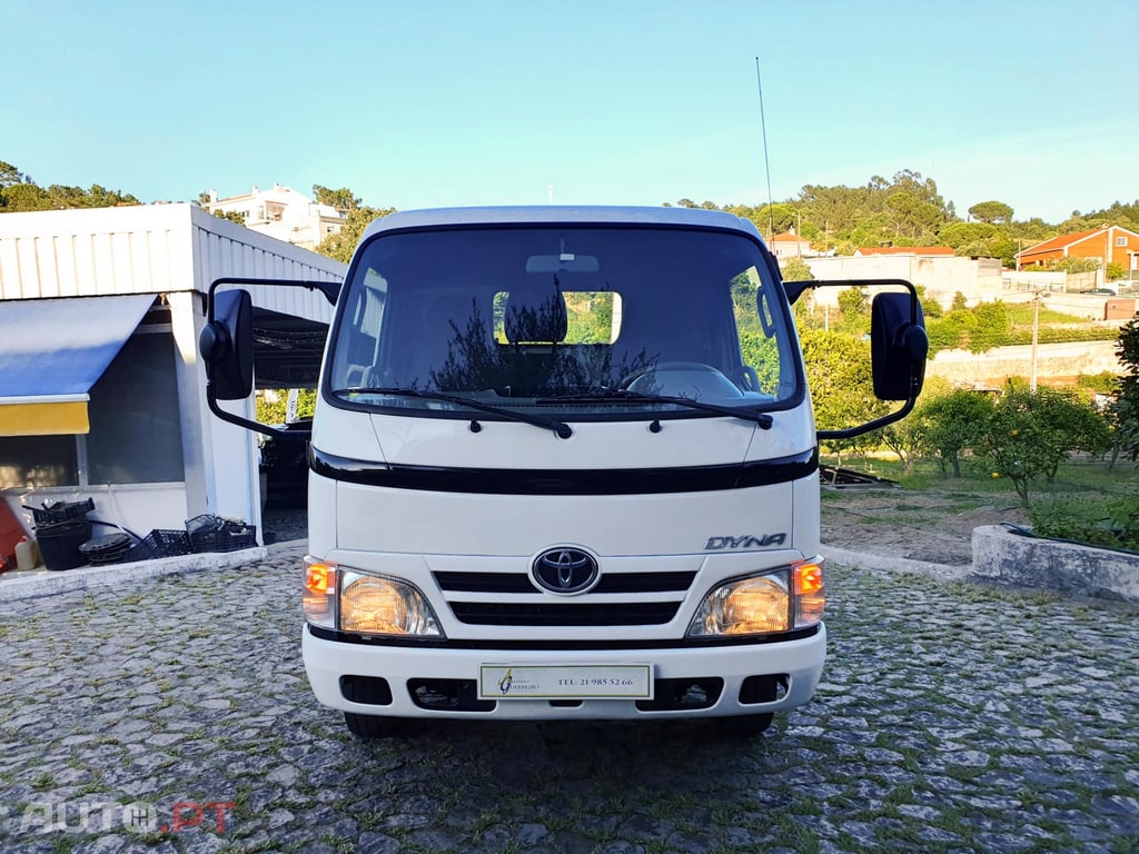 Toyota Dyna M 3.0 D-4D M CS 35.37