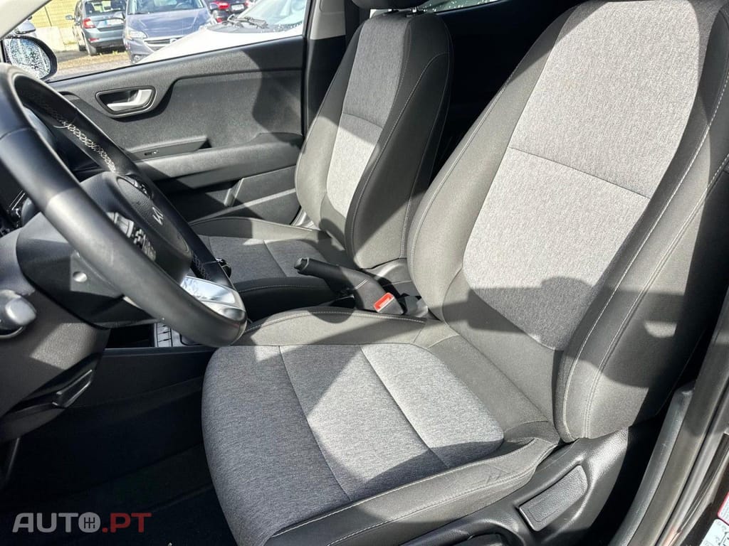 Kia Stonic 1.2 Dynamic