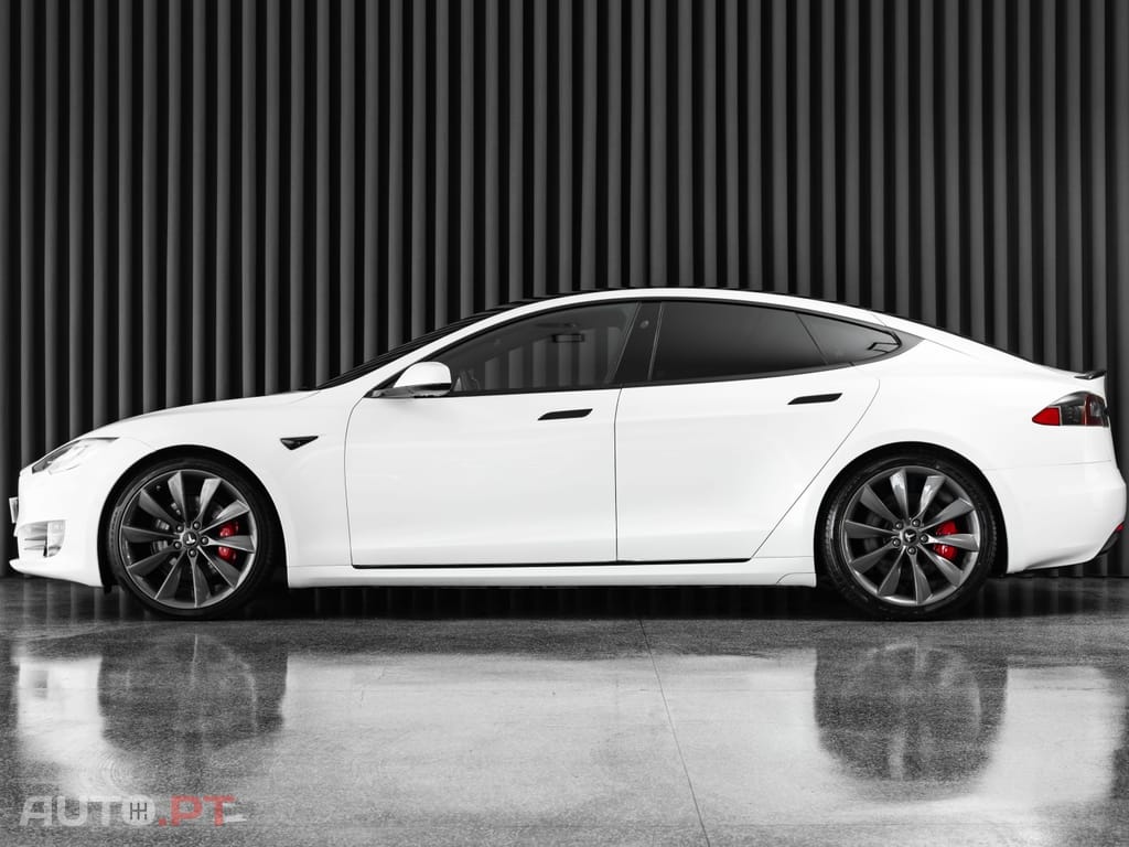 Tesla Model S 100 kWh Long Range AWD
