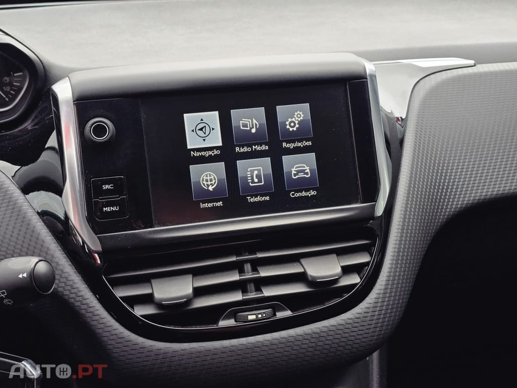 Peugeot 208 1.6 BlueHDi Style
