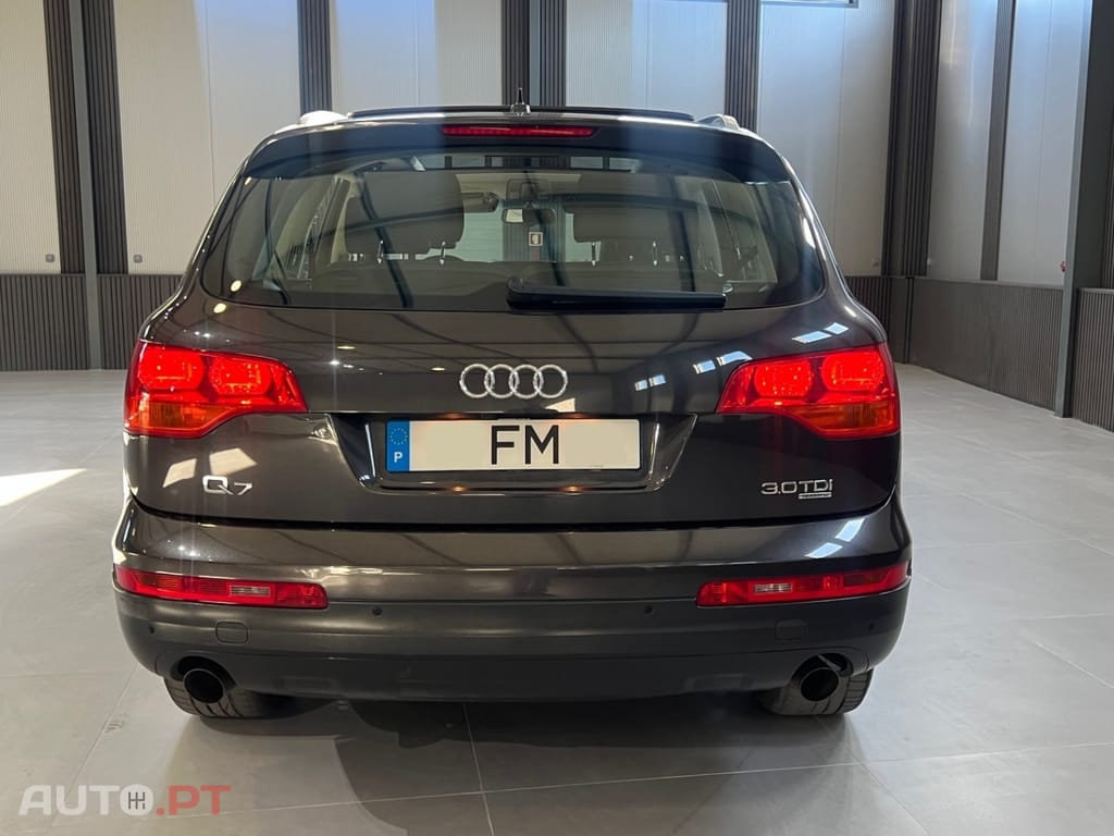 Audi Q7 3.0 V6 TDi quattro Tiptronic