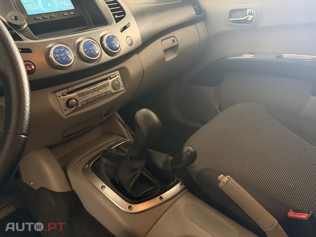 Mitsubishi L200 2.5 DI-D CD Intense 4WD