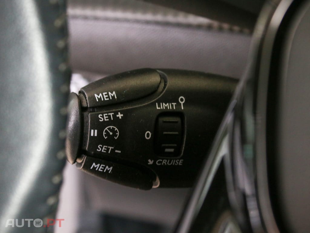 Peugeot 208 1.2 PureTech Allure