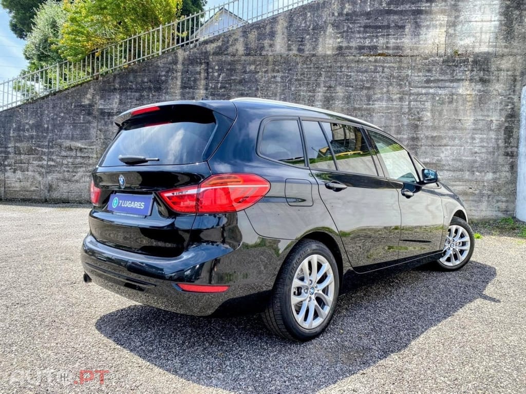 BMW 216 d 7L Line Sport