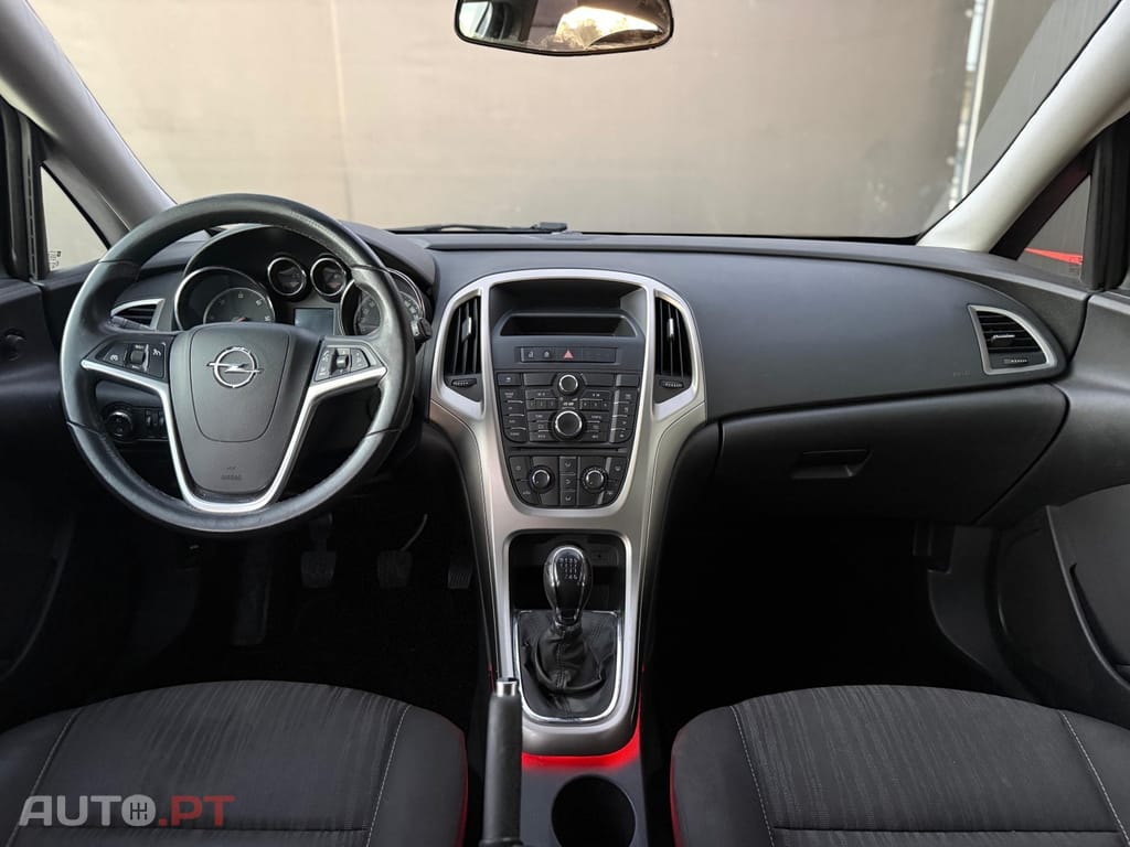 Opel Astra 1.7 CDTi Enjoy