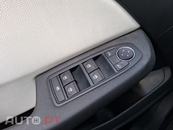 Renault Clio TCe 100 Bi-Fuel Techno