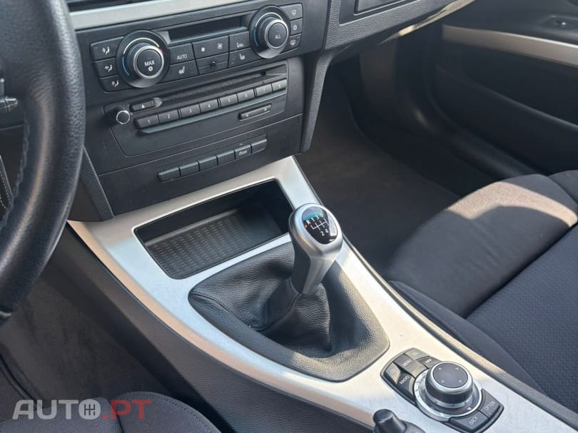 BMW 320 d Touring Navigation