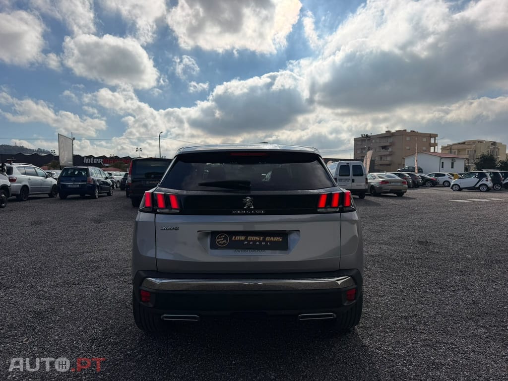 Peugeot 3008 1.5 BlueHDi Active