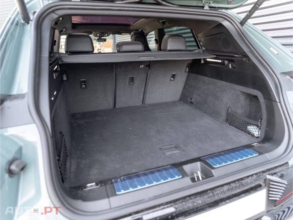 Porsche Cayenne Eletric