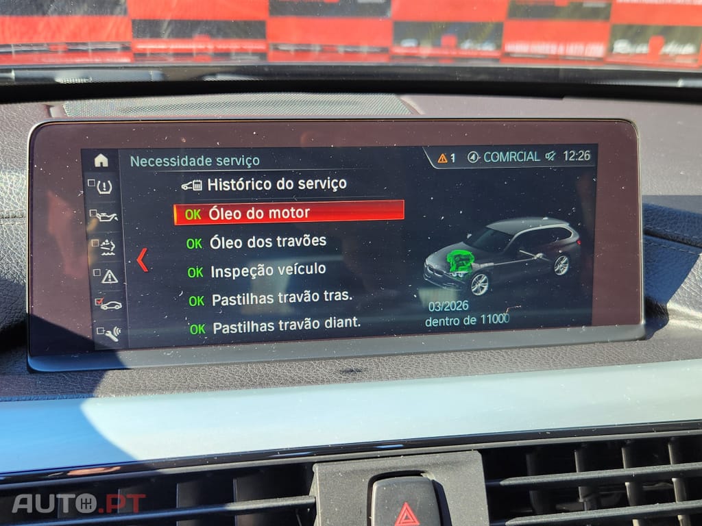 BMW 318 d Touring Line Luxury Purity