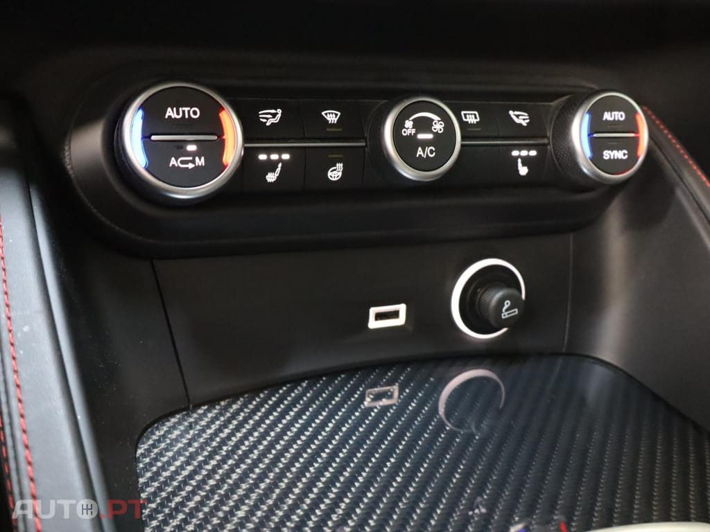 Alfa Romeo Stelvio 2.9  Quadrifoglio AT8 AWD Q4