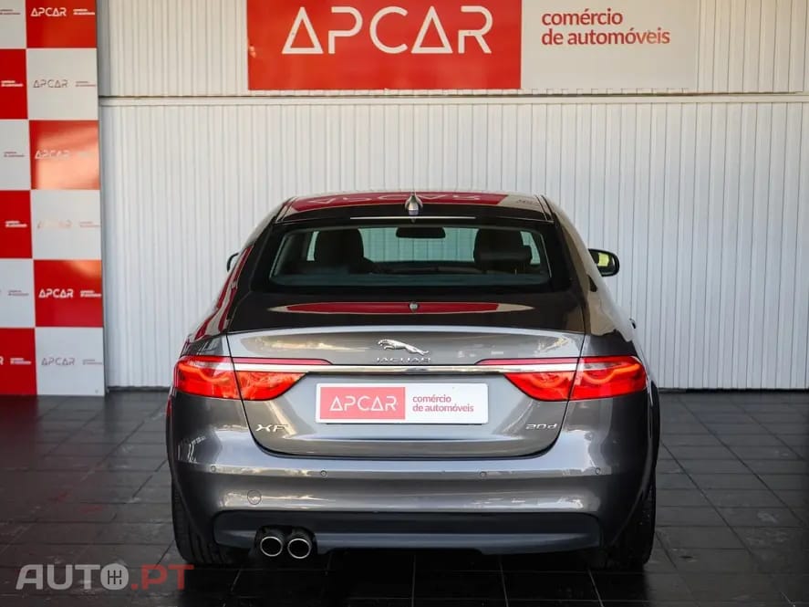 Jaguar XF 2.0 D R-Sport Aut.