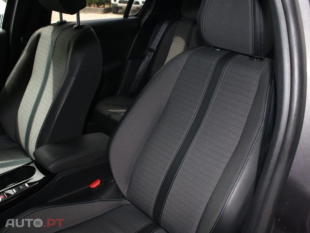 Peugeot 208 1.2 Allure
