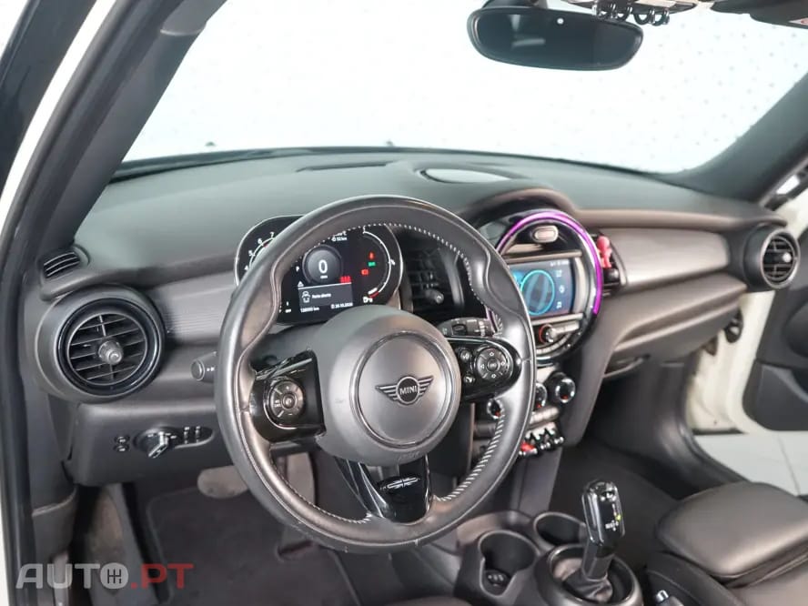 MINI Cooper Auto