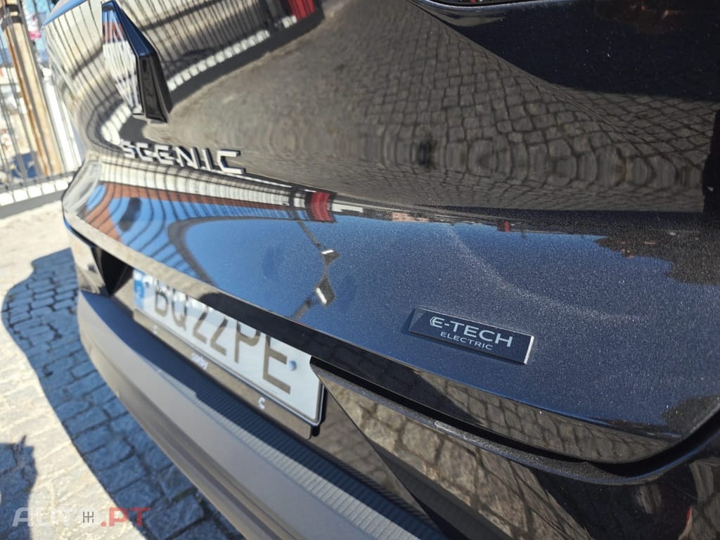 Renault Scénic 87 kWh Techno