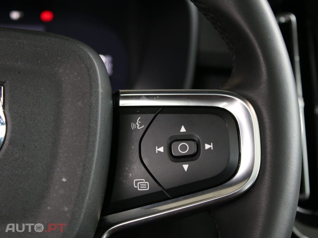 Volvo C40 Recharge Extended Range Core