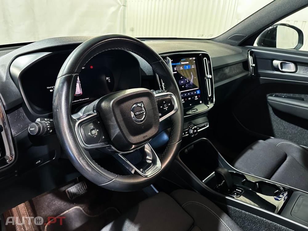 Volvo XC40 Recharge 69 kWh Single Motor Plus