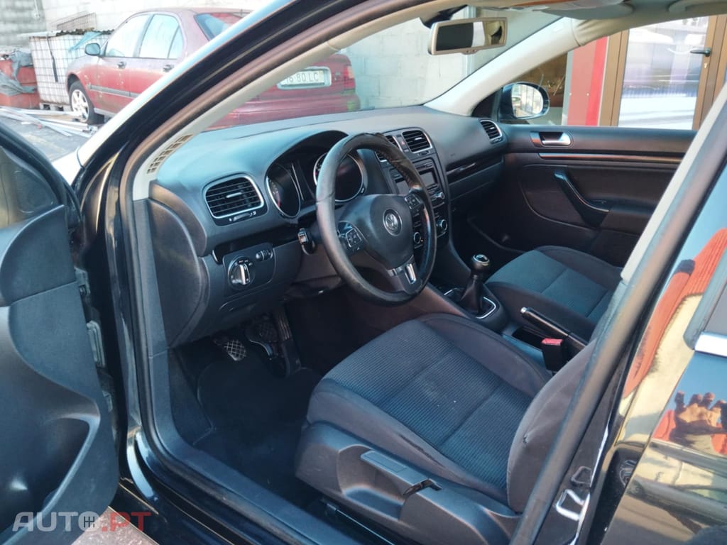 Volkswagen Golf Variant 1.6 tdi confortline